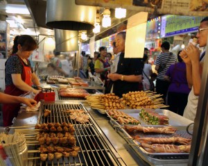 Food stall in a subterranean cafeteria at Shilin night market.
