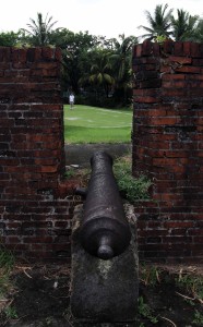 Canon overlooking the golf course which surrounds Fort Santiago.