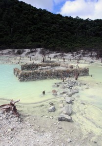Remnants of a stone structure at Kawah Puthi.