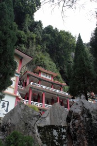 The entrance to Perak Tong cave temple.