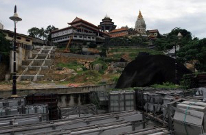 Construction occurring at Kek Lok Si temple.