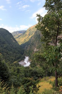 The Marsyangdi Nadi valley near Badalbisaunaa.