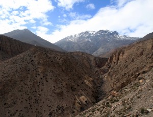 Chasm near the town of Tiri.