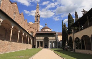 The First Cloister with the Pazzi Chapel in the background (at the Basilica of Santa Croce).