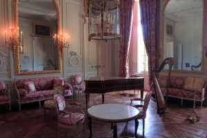 The drawing Room.