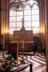 The Crown of Thorns (bought by Louis IX from Baldwin II in 1238 AD) preserved in the red case in front of the altar (not very visible in this photograph).
